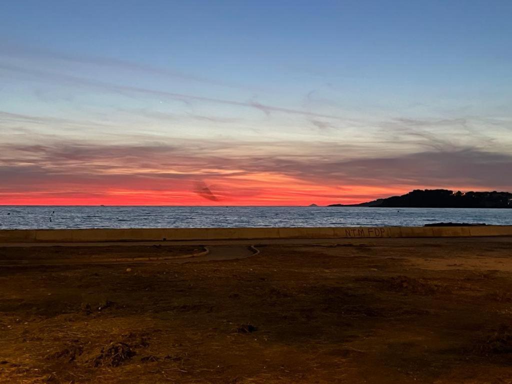 Le Rayon Vert Six-Fours-les-Plages Extérieur photo